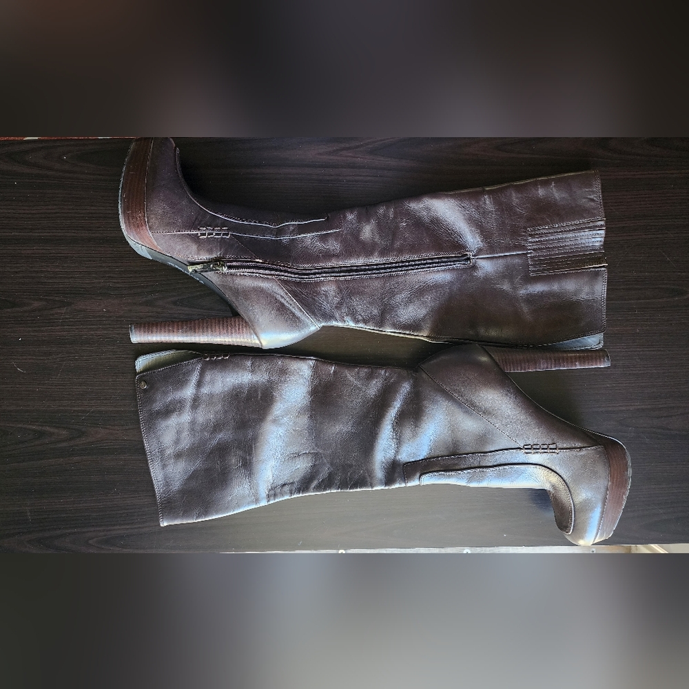 Calvin Klein Britton Knee High Stacked Leather Boot *Pre-loved*